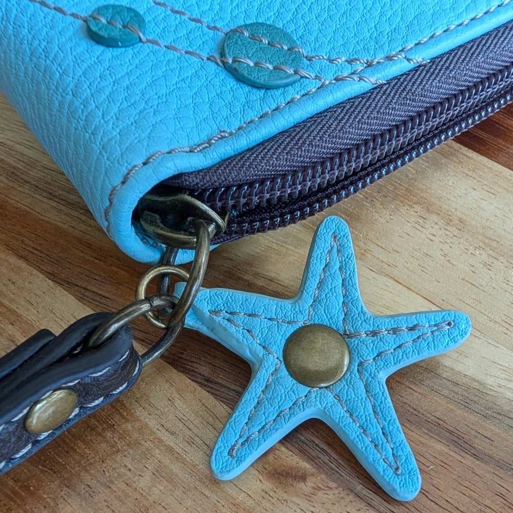 Chala Turtle Zip Around Wallet Wristlet Light Blue Faux Leather Star Charm - Picture 3 of 9